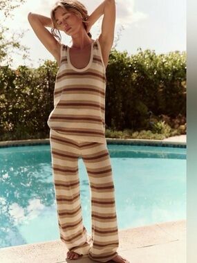 NEW! Free People beach vista sweater set size small *has a small hole in pants